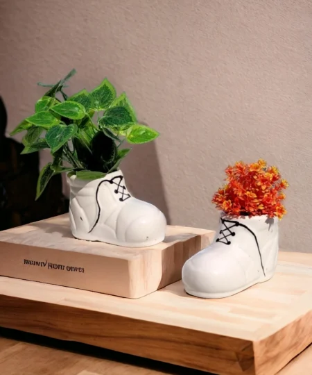 shoes design ceramic pot for home decore